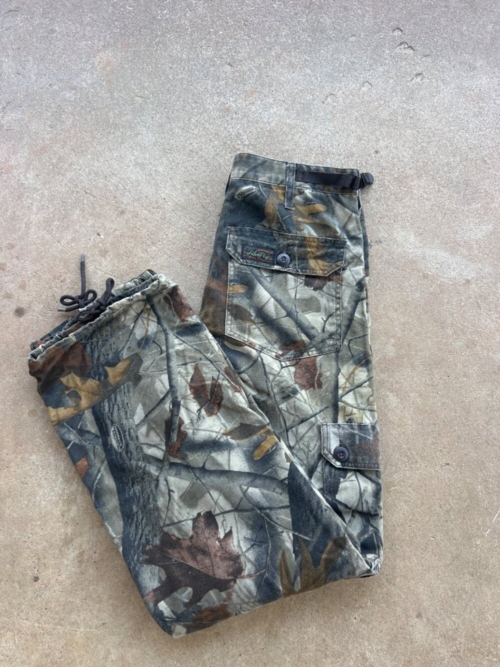 Liberty Mens Camo Hunting Pants Adjustable Waist Size 30 Regular K3